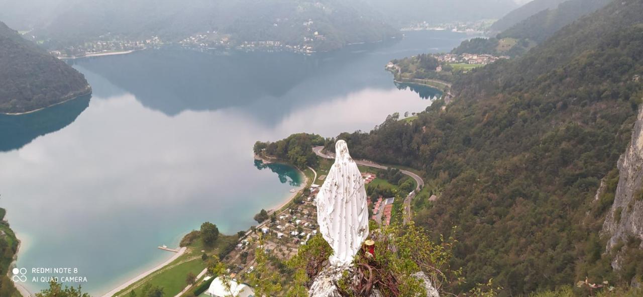 Casavarone Riva del Garda Bagian luar foto