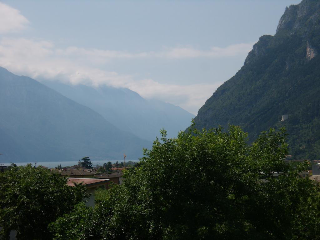 Casavarone Riva del Garda Ruang foto