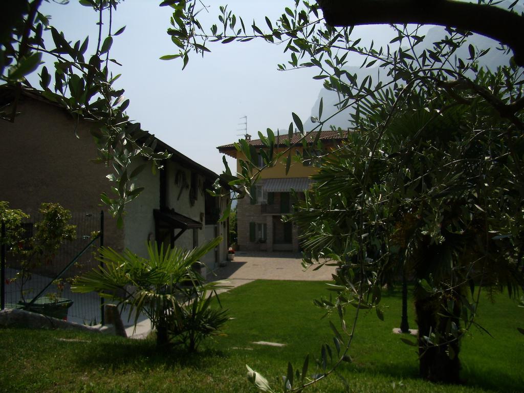 Casavarone Riva del Garda Ruang foto