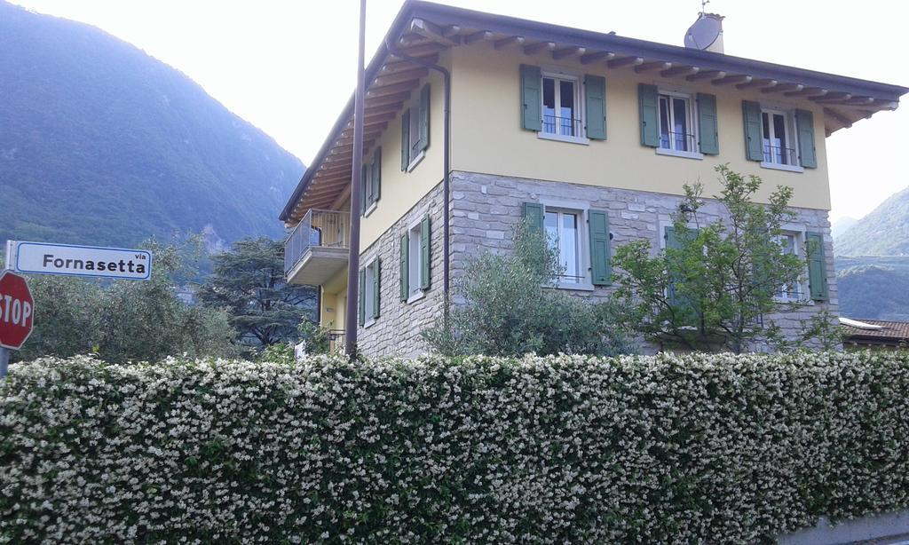 Casavarone Riva del Garda Bagian luar foto